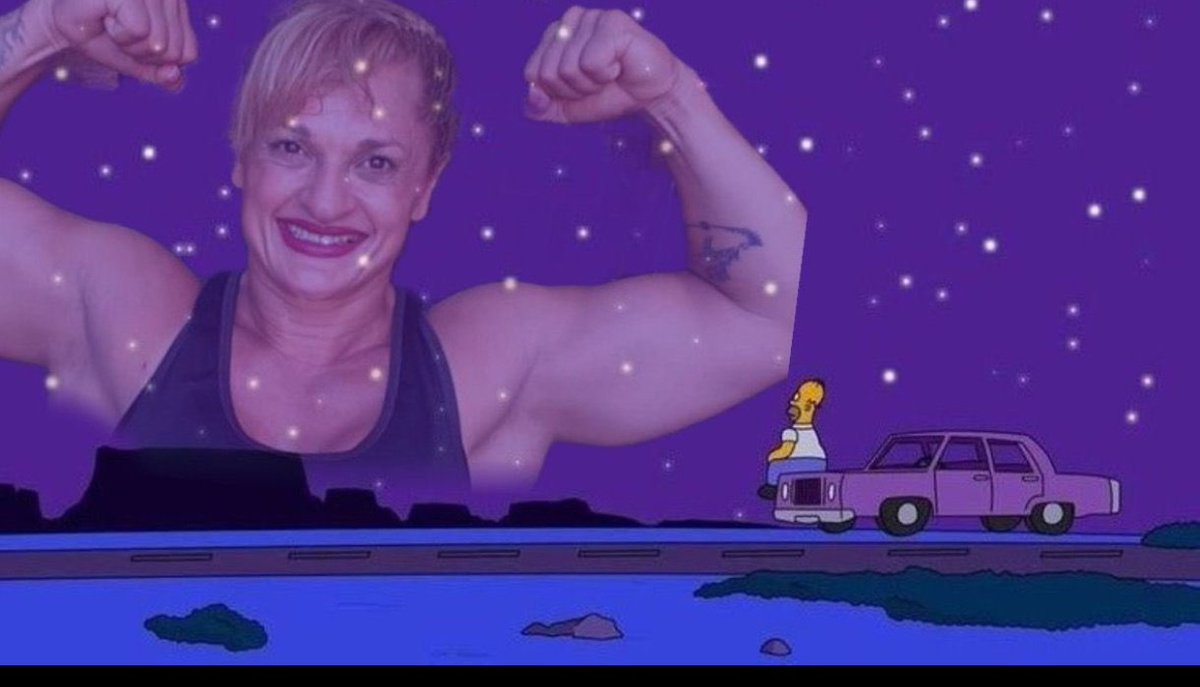 Antonyyoel09's tweet image. Está tipa me motivo en mi vida personal cada palabra , frase una guerrera en el ring , en la vida
En 2020 inauguró y monto ella de su bolsillo un gimnasio para pibes de la calle. No pagaban la cuota si llevaban la libreta del colegio. Actualmente sigue funcionando Locomotora 💔
