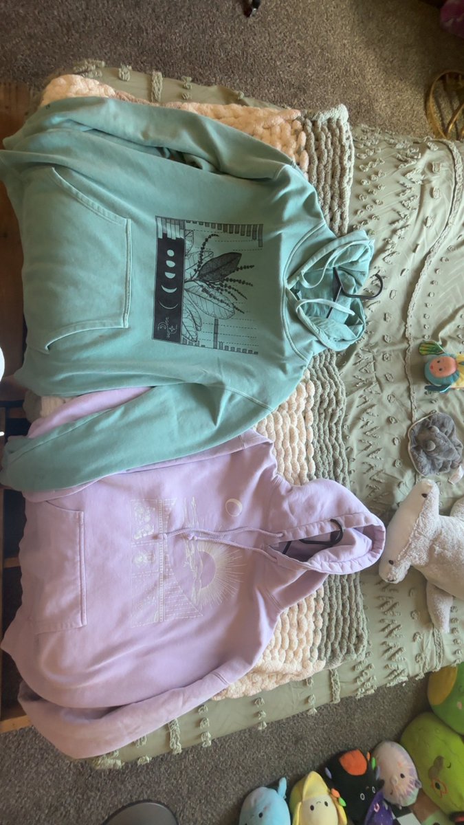joe๐ฑ๐ธโจ๐ซถ๐ป๐ชโฐ๏ธโจ๐ (@wonkyleo) on Twitter photo finally acquiring the 2 <a href="/ctfbeats/">CharlestheFirst ๐</a> hoodies Iโve been desperately in search of :โ) ๐ฉต๐๐ซถ๐ป finally acquiring the 2 <a href="/ctfbeats/">CharlestheFirst ๐</a> hoodies Iโve been desperately in search of :โ) ๐ฉต๐๐ซถ๐ป