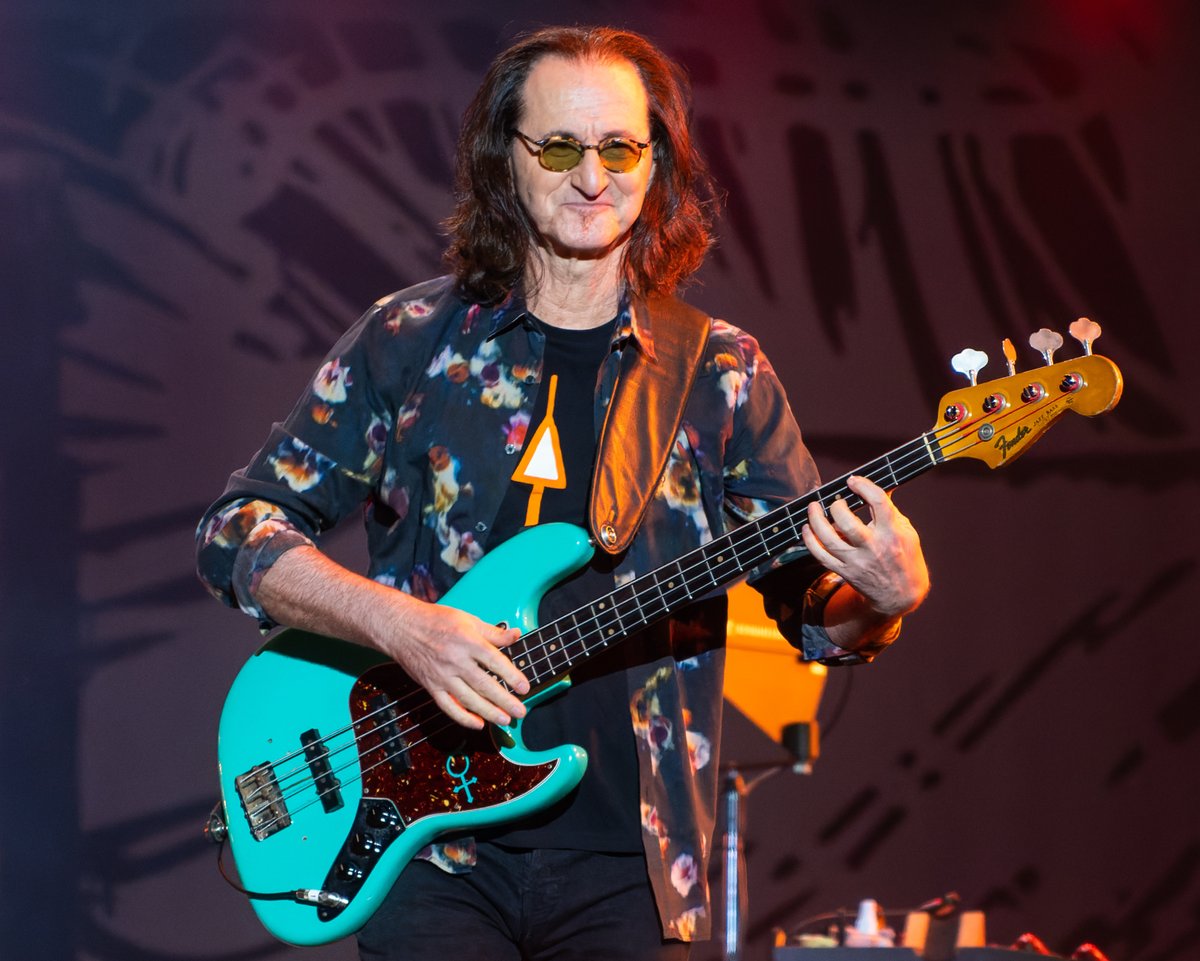 Happy 72 birthday to Geddy Lee!