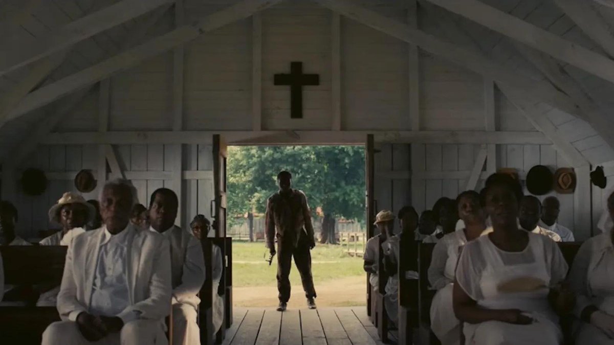 BetterCallAIex's tweet image. 81. Sinners (2025) Una de mis pelis fav del año. Tiene mucho encanto y personalidad. Las buenas interpretaciones y la idea bien llevada a cabo construyen muy bien a los personajes y su ambiente. La música 🔝 y Ryan Coogler me parece un director con mucho futuro

⭐: 8.5/10