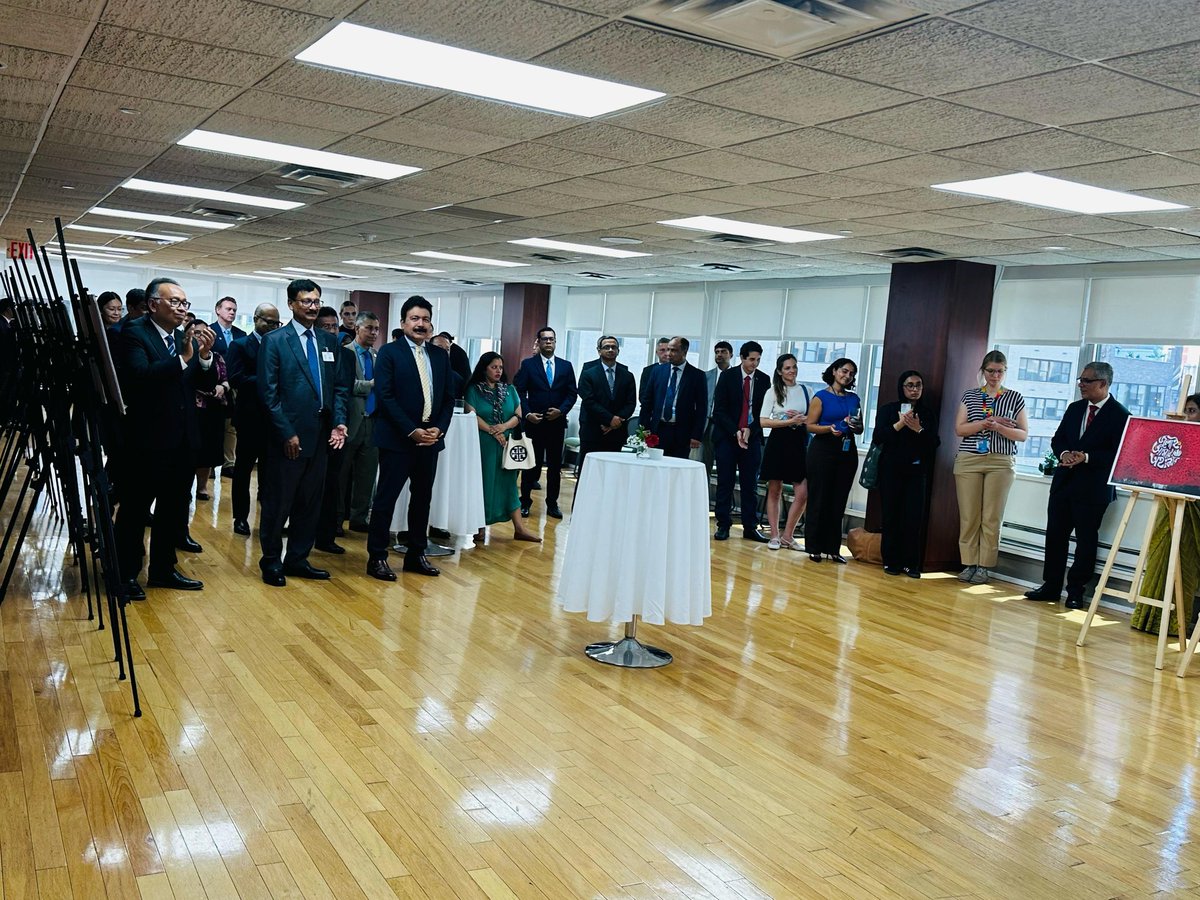 Bangladesh@UN (@bangladeshun1) on Twitter photo At “July Beyond Borders” reception, hosted by 🇧🇩 <a href="/BangladeshUN1/">Bangladesh@UN</a>, Foreign Adviser H.E. Md. Touhid Hossain reflected on #Bangladesh’s #youthpower transforming protest into movement for #justice & #reform.
The event featured an audio-visual presentation and graffiti exhibition. Dr. At “July Beyond Borders” reception, hosted by 🇧🇩 <a href="/BangladeshUN1/">Bangladesh@UN</a>, Foreign Adviser H.E. Md. Touhid Hossain reflected on #Bangladesh’s #youthpower transforming protest into movement for #justice & #reform.
The event featured an audio-visual presentation and graffiti exhibition. Dr.