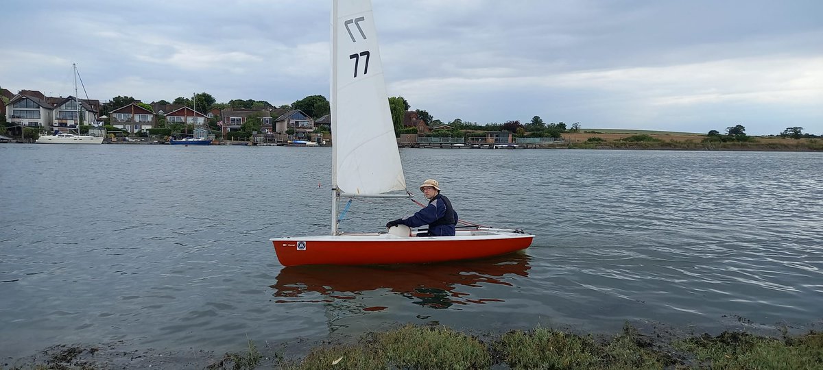 Eyott Sailing Club tweet media