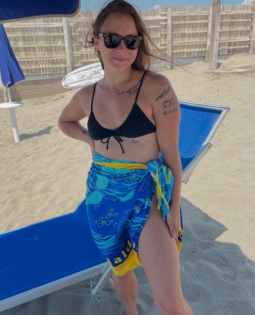 BennettBounda's tweet image. Day one of me posting in a bikini everyday because 1- l&apos;ve always wanted to &amp;amp; 2- I really always wanted to be a bikini model so if I post online- I am a bikini model LOL
Call me a self made model LOL❤️✌️