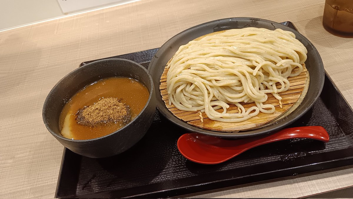matsugha's tweet image. つけ麺 是・空
つけ麺大盛り
mixi.social/@MaCH_3/posts/…