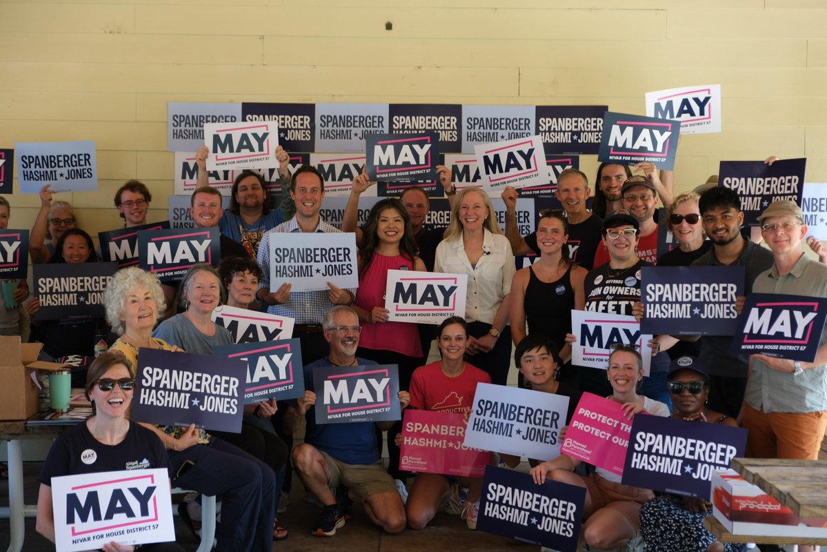 TeamSpanberger's tweet image. Pictured: @SpanbergerForVA, @SenatorHashmi, and @jonesjay spending their weekend with volunteers across Virginia! ⭐
Want to hear more about campaign updates and events in your neighborhood? Sign up for our volunteer newsletter: abigailspanberger.com/volunteer/
