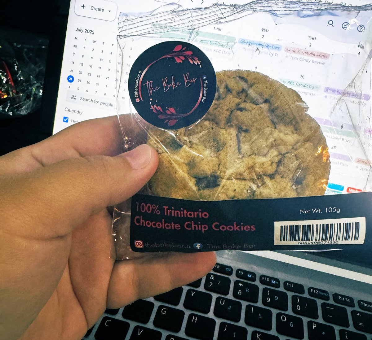 Since I always put y’all on…

The BEST chocolate chip cookie in Trinidad right now. Most definitely has to do with it being made with locally made chocolate chunks 🇹🇹 wow.