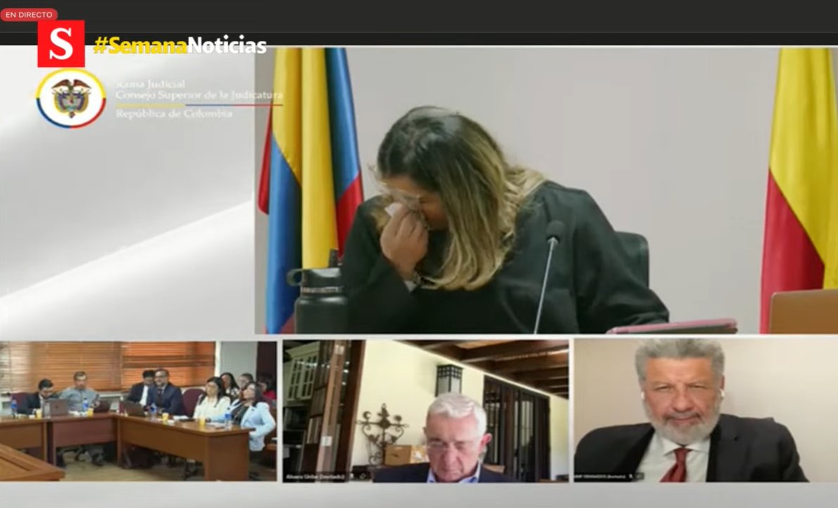 🇨🇴 La juez comienza a llorar cuando dice que JUAN GUILLERMO MONSALVE es un perseguido del presidente Uribe por ser Guerrillero.

 Increíble!!