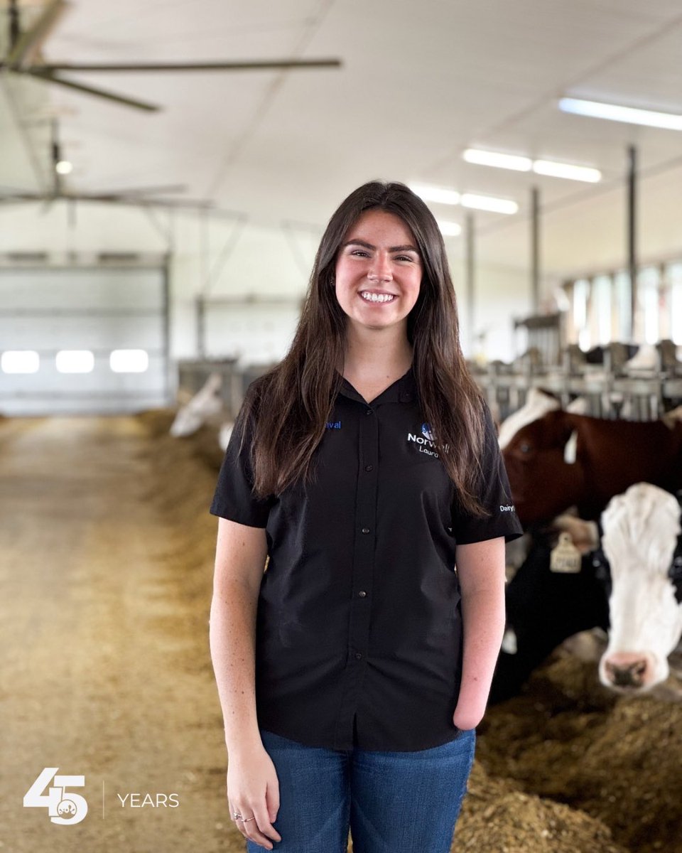 👋 Meet the Newest Member of Our Herd Management Team!

Say hello to Laura Bateman! 🐄🎓

Laura joined us in May after graduating from the University of Guelph, where she was an active member of the Dairy Science Club.

She grew up on a cash crop farm in Elmvale, and was involved
