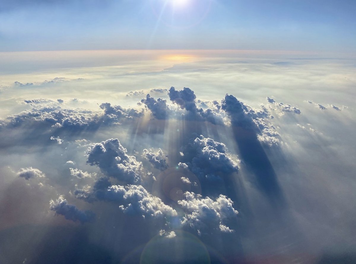 jaredpowers's tweet image. Over Jahrom, Iran in 2019.