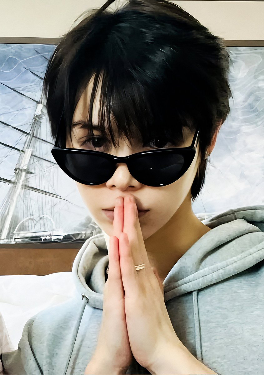 bubleziee's tweet image. 🙏🙏🙏

#JUSTIN #저스틴 #SMTR25