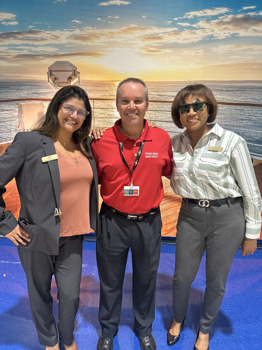 CSUSA Multilingual Learners (@csusa_mls) on Twitter photo Today was a great day! My former second grade student was in attendance at IMPACT as a new teacher <a href="/RCHC12/">Renaissance Charter School at Hunters Creek</a> <a href="/EddieRuiz531/">Eddie Ruiz</a> <a href="/CSUSAhq/">Charter Schools USA</a> #makinganimpact #strongmindsgoodhearts Today was a great day! My former second grade student was in attendance at IMPACT as a new teacher <a href="/RCHC12/">Renaissance Charter School at Hunters Creek</a> <a href="/EddieRuiz531/">Eddie Ruiz</a> <a href="/CSUSAhq/">Charter Schools USA</a> #makinganimpact #strongmindsgoodhearts