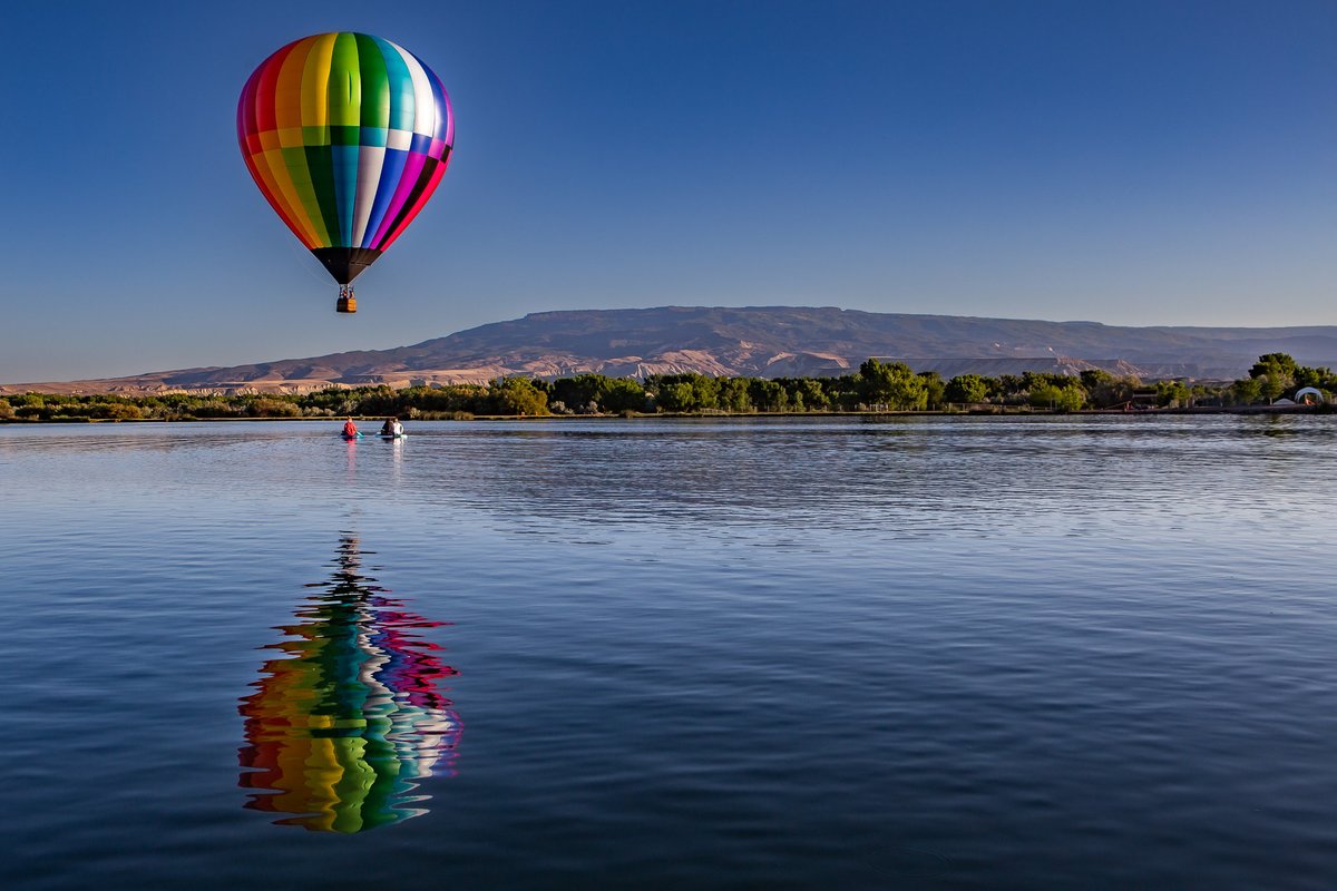 AlienBalloon's tweet image. Flying and enjoying the awesomeness of the world. It’s the simplicity of the universe that I love.
Delta Colorado USA.