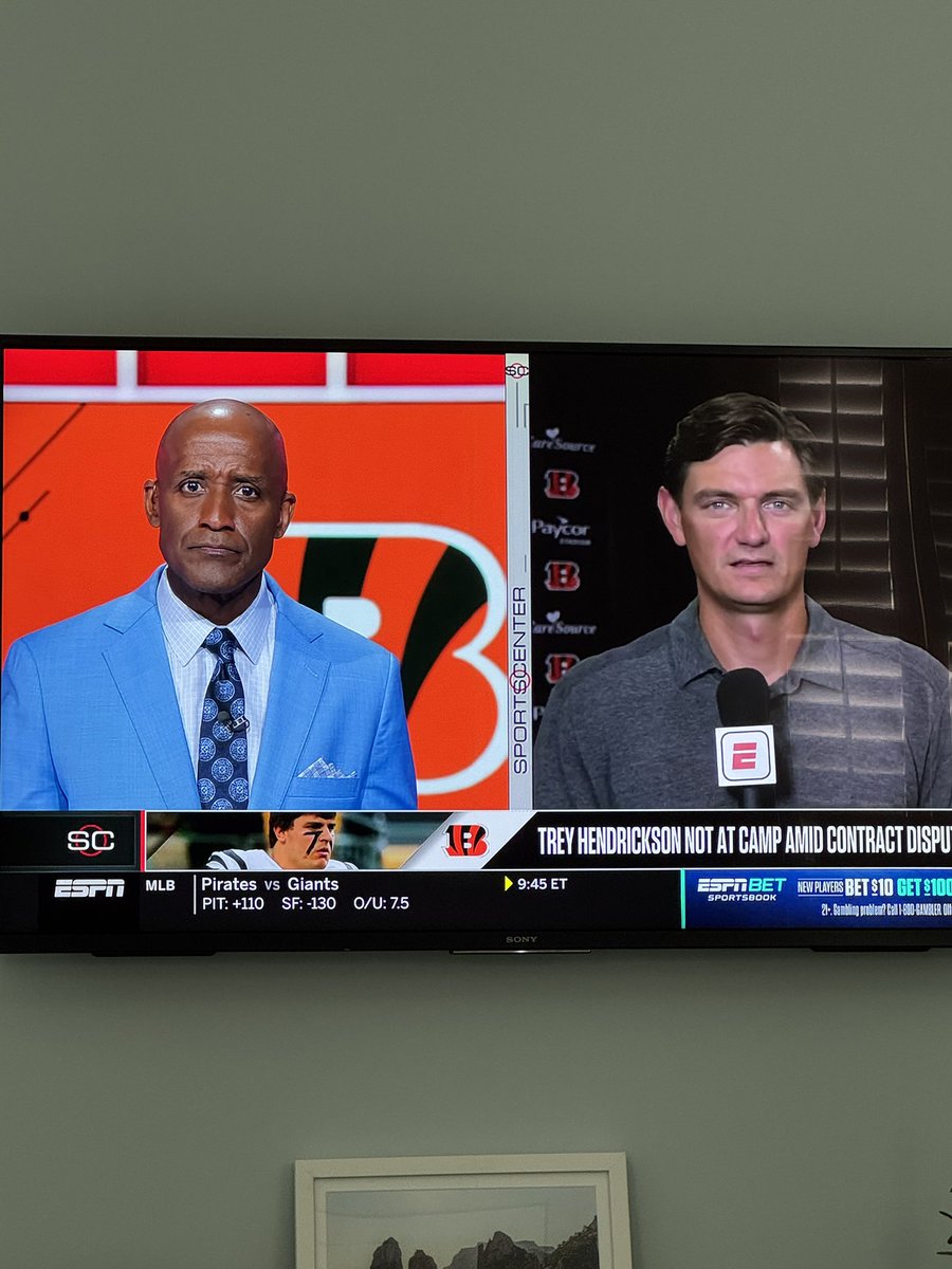 Doing that <a href="/SportsCenter/">SportsCenter</a> thing!