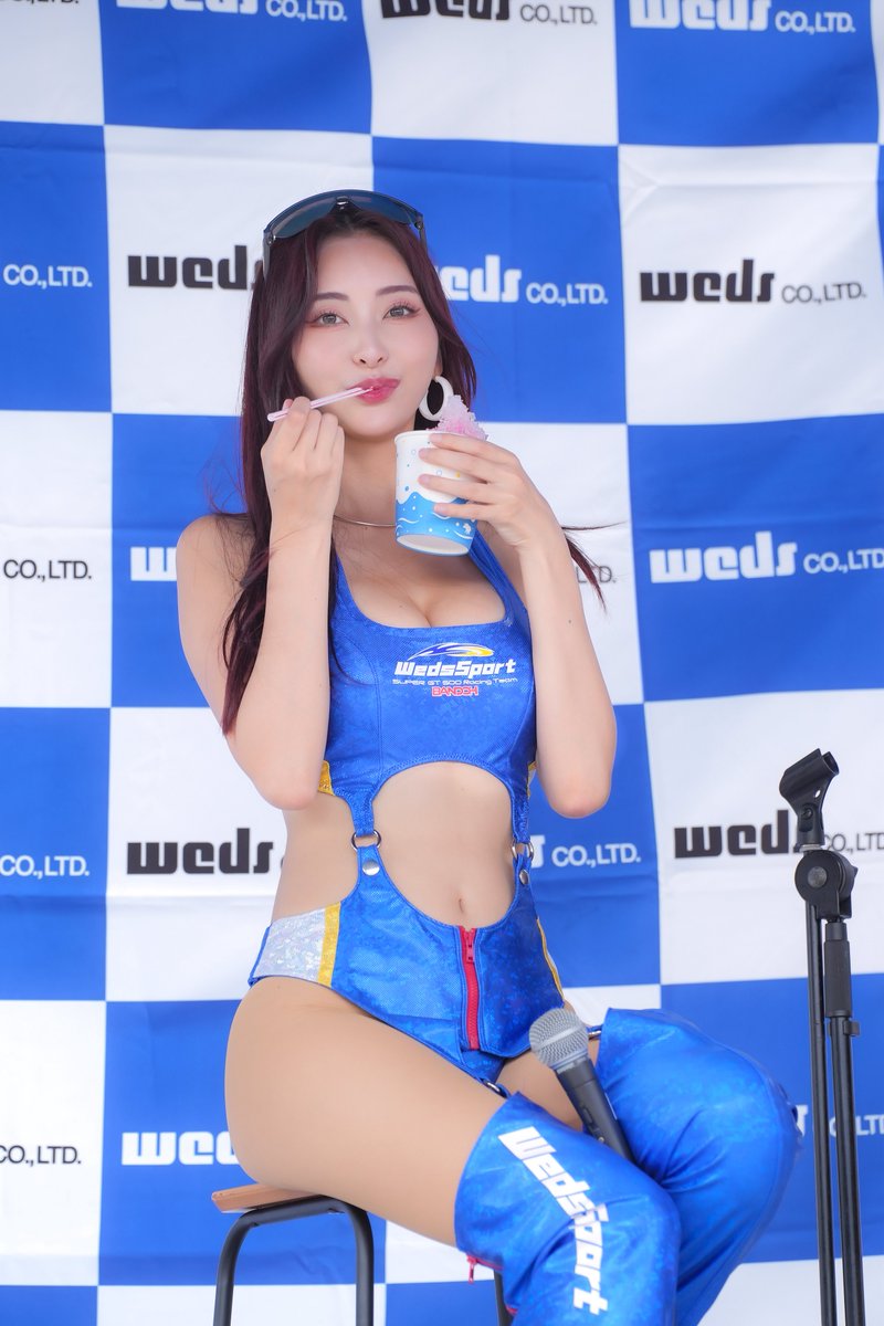 kimshin69's tweet image. 2025.07.27
#weds ホイールフェア

#WedsSportRACINGGALS
南真琴 さん
（@makoto_minami ）

念願の仙台でweds😇

#南真琴
#タイヤワールド館ベスト
#wedssport 
#WedsSportBANDOH
#レースアンバサダー