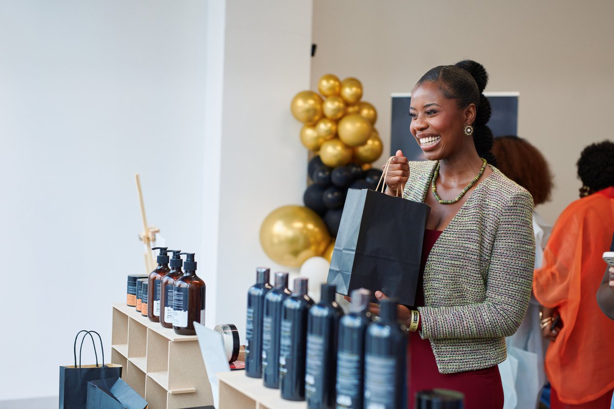 An honour to speak on Ghanaian actress <a href="/lydiaforson/">miss forson</a>'s powerful Kinky Conversations panel with a group of phenomenal women. We shared raw truths on hair, identity &amp; leadership. Proud we gathered in my borough - representation matters. Let’s keep pushing for change!

#kinkymatters