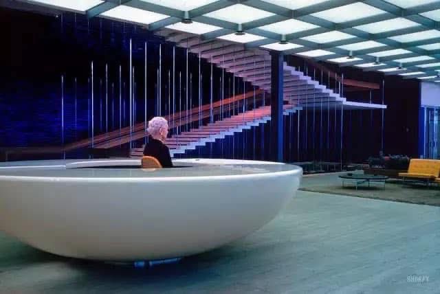 aflashbak's tweet image. Receptionist waits at her desk. General Motors Technical Center, 1965