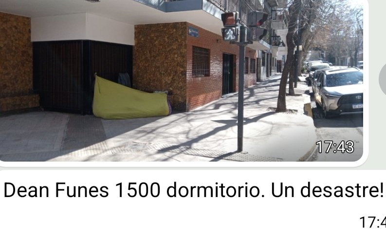 VecinosCon5633's tweet image. Dean Funes al 1500. Dormitorio. Lo que dicen los vecinos 👇🏻
@jorgemacri @gcba @ibaistrocchi @cominvillanueva @MHPineiro @gabimraida @PoliciaCiudadBA @SeguridadBA