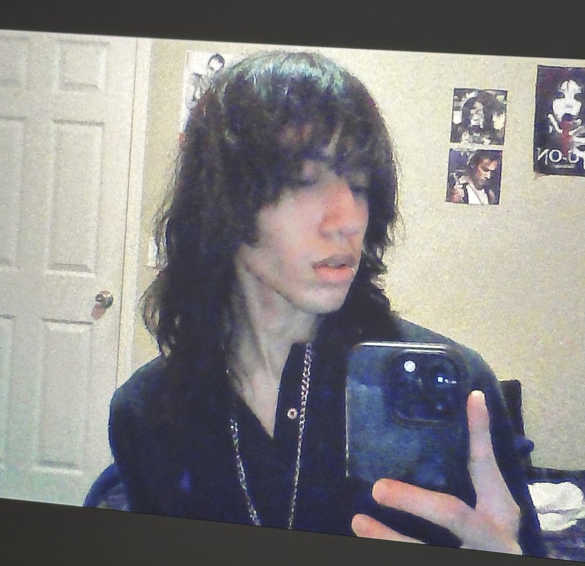 dooookyyy's tweet image. forgot