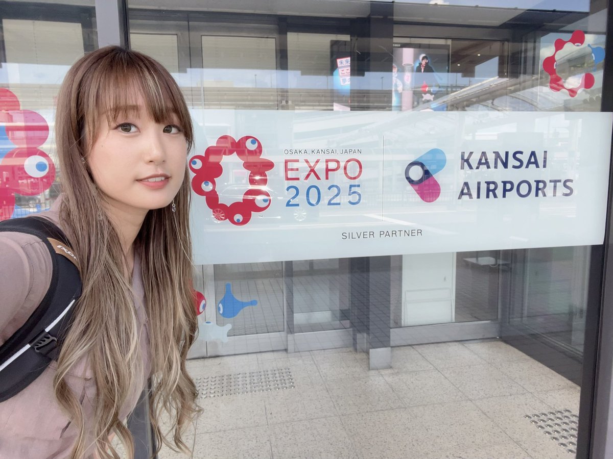 YURIy_point's tweet image. おはようございます☀️
今週もめちゃくちゃ暑い🫠
熱中症対策しっかりして、無理なくぼちぼちいきましょ〜☺️✨
↓伊丹空港で観光客に紛れて撮った1枚📷