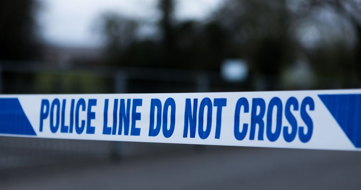 dailystar's tweet image. Two men have died and a third is in a life-threatening condition after four people were stabbed in a businesses premises in London.
dailystar.co.uk/news/breaking-…