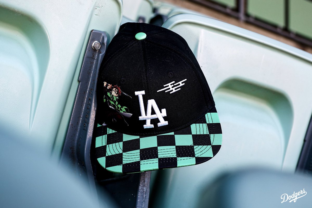 AndyCollectz's tweet image. In-person shots of the Demon Slayer x LA Dodgers collab hat!
Tickets:
sovrn.co/13btckf
When: Aug. 15th 🗓️ #ad