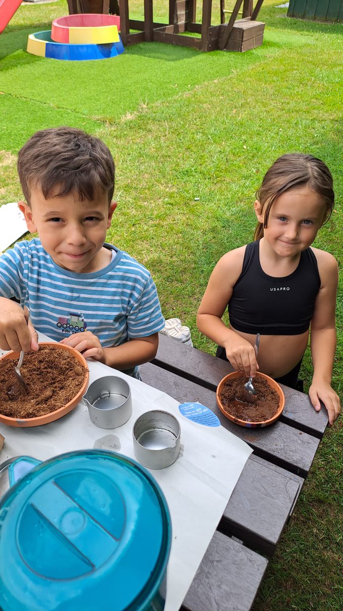 DelamereCC's tweet photo. We’re thrilled to be part of Edsential’s Let’s Grow project and today our children started to work on growing their own mini gardens. The edible greens will start to grow within a week 💚
@EdsentialUK #HAF2025 #letsgrowwithedsential @educationgovuk @WirralCouncil @AsdaBromboro https://t.co/SQU7VTnQuD