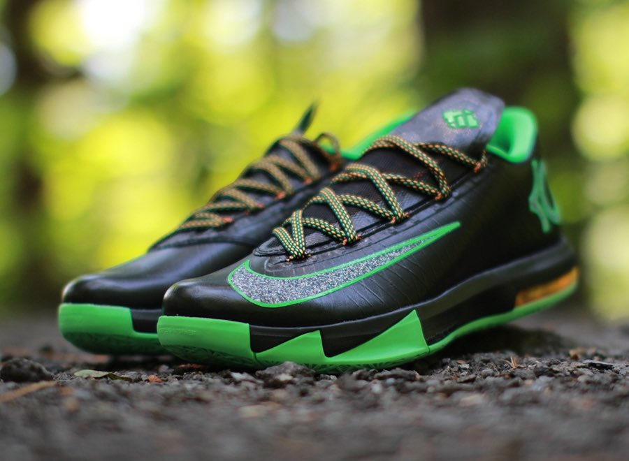 PerolasdaNBA's tweet image. A Nike vai lançar uma versão do KD 6 em homenagem ao Brasil!
Com cores verdes, o modelo chamado “Brazil” será vendido nos EUA em 2026.