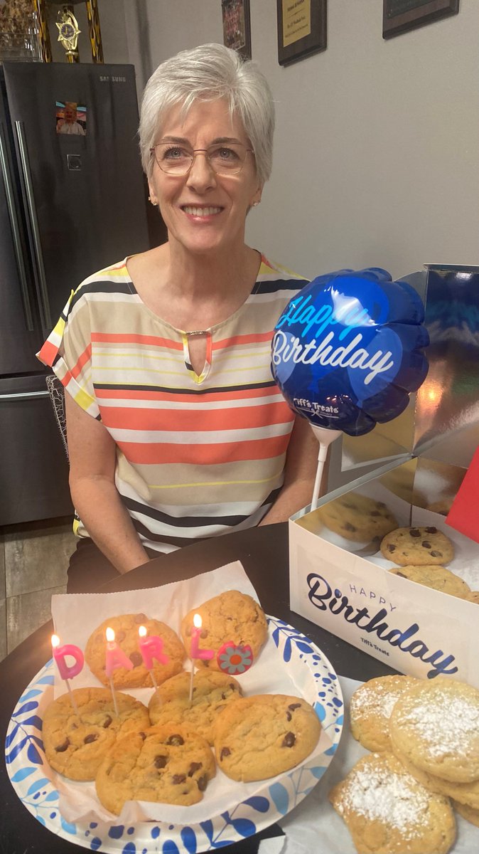 🎊Happy Birthday, Darla!!!🎊 We hope you had a Wonderful Birthday!!💐 Thank you for all that you do! #TiffsTreats🍪🎉 #HannaTeam💛 #CourtReporting
