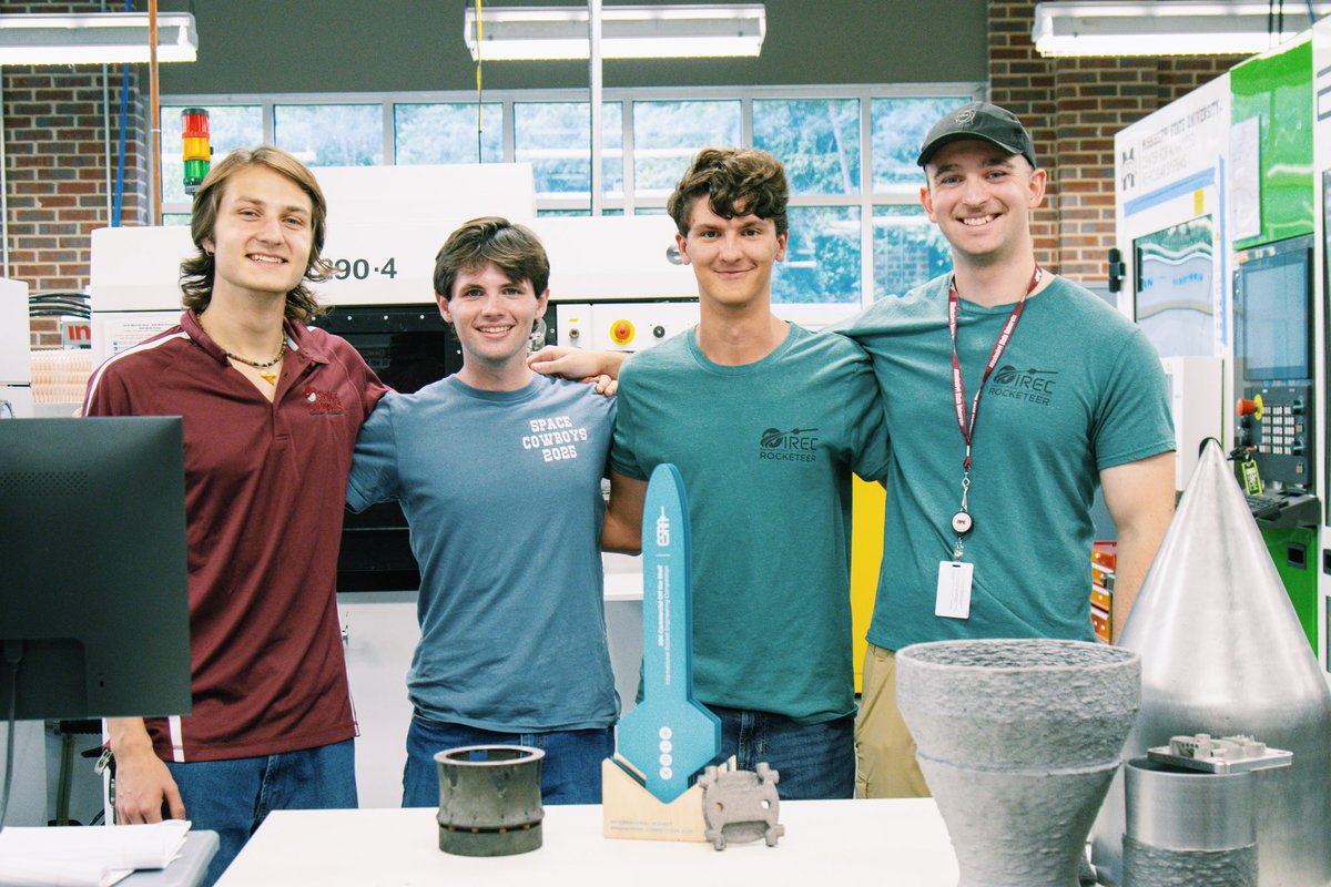 CAVS_MSSTATE's tweet photo. MSU’s Space Cowboys teamed up with CAVS to win big at the 2025 International Rocket Engineering Competition! 🚀

CAVS AM Lab produced a lighter, stronger motor retainer using metal 3D printing, helping the Helios rocket soar to 28,639 ft and claim 1st in the 30K COTS challenge. https://t.co/r0DTIRrHTQ