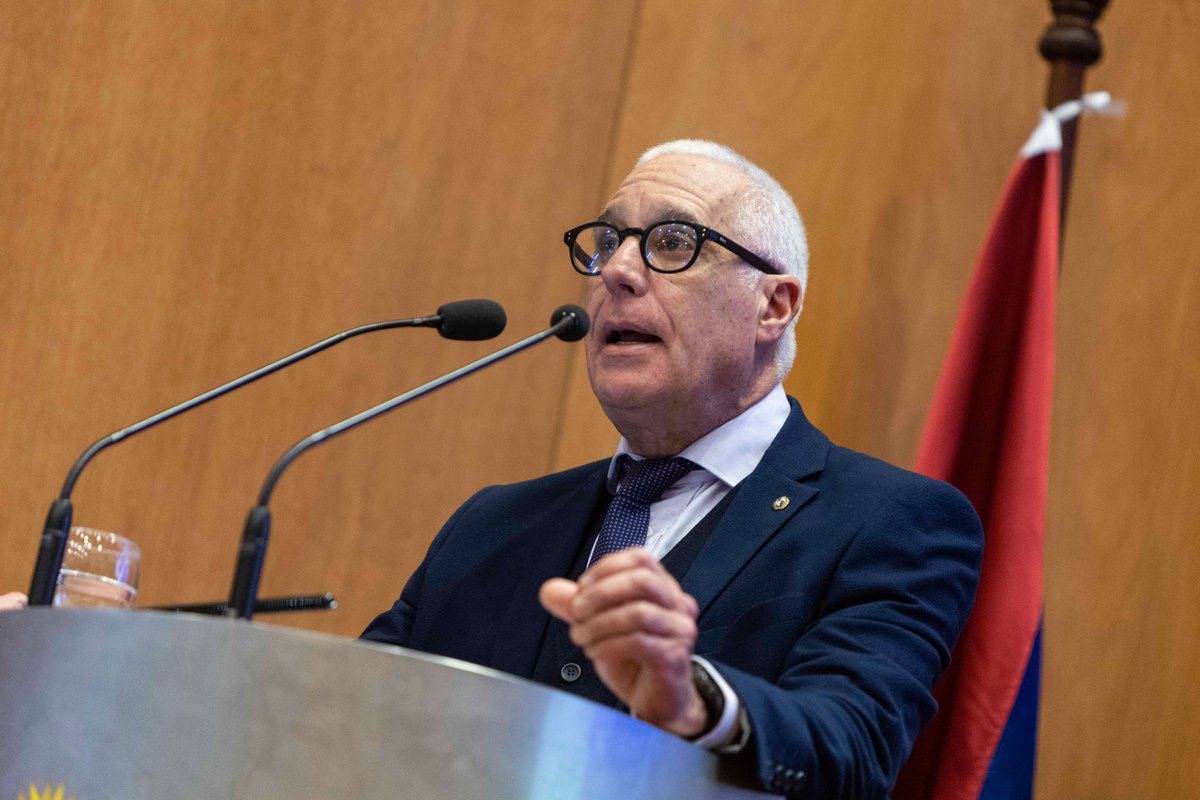 El director de #AUCI, Martin Clavijo participó del lanzamiento de "Encuentros por seguridad", un espacio de diálogo político y social para construir un Plan Nacional de Seguridad Pública. La actividad contó con la presencia del presidente de la República Yamandú Orsi.