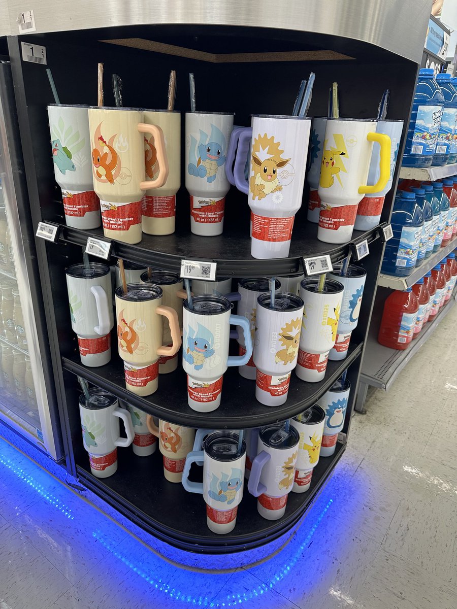 AndyCollectz's tweet image. New Pokemon Stainless Steel Tumblers are showing up at Walmart!
$19.99 /tumbler
Pikachu walmrt.us/46wVLF5
Eevee walmrt.us/3U5mLEe
Bulbasaur walmrt.us/4lbFTM4
Charmander walmrt.us/3HbKNue
Squirtle walmrt.us/458BwLI
Snorlax walmrt.us/4fv8rPr…