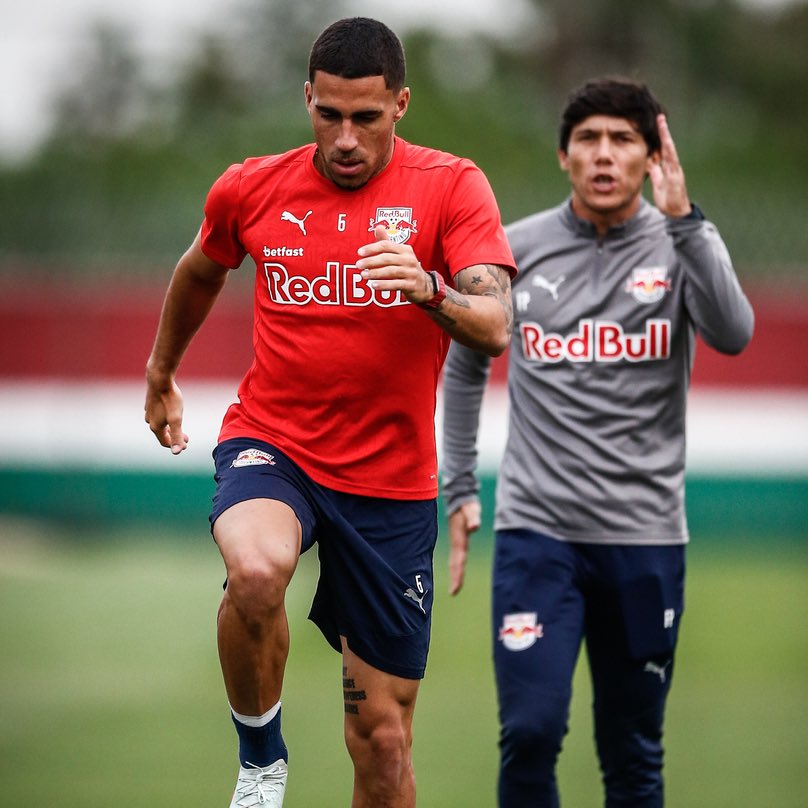 RedBullBraga's tweet image. Segunda-feira de foco total no duelo da @copadobrasilcbf! 🔄
📸: Ari Ferreira