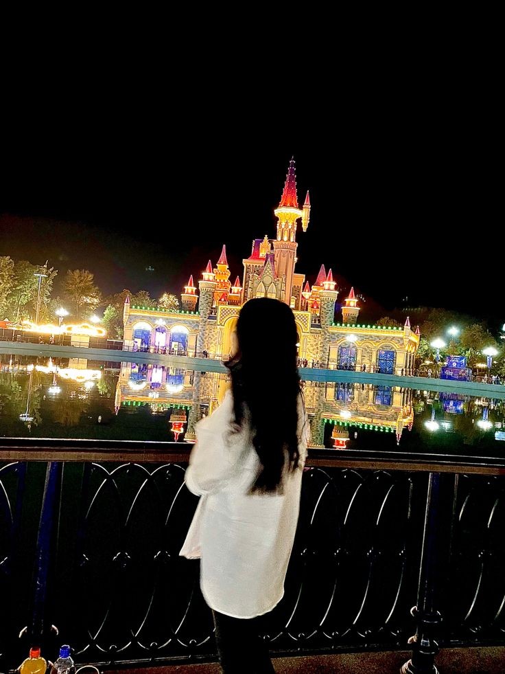 opportunity doesn't knock, build a door✨🖤

𝐆𝐨𝐨𝐝--𝐍𝐢𝐠𝐡𝐭 💫