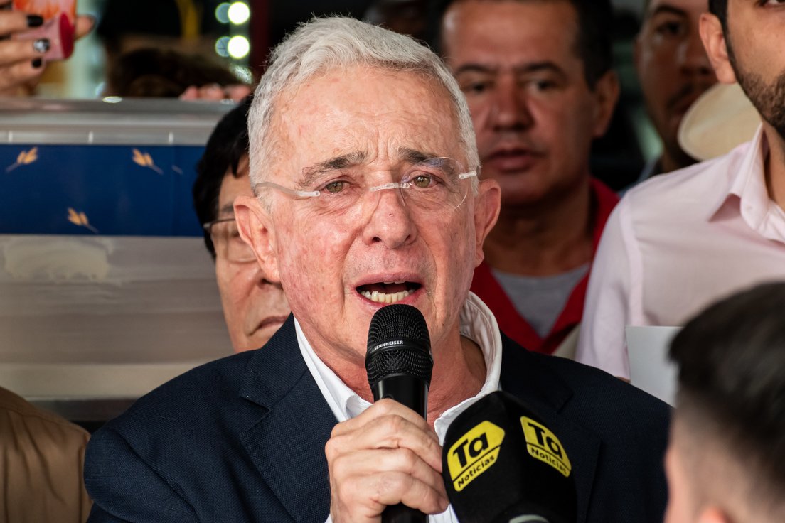 JOTACE7777's tweet image. Colombia: Jueza acredita delito de Álvaro Uribe actualidad.rt.com/actualidad/559…