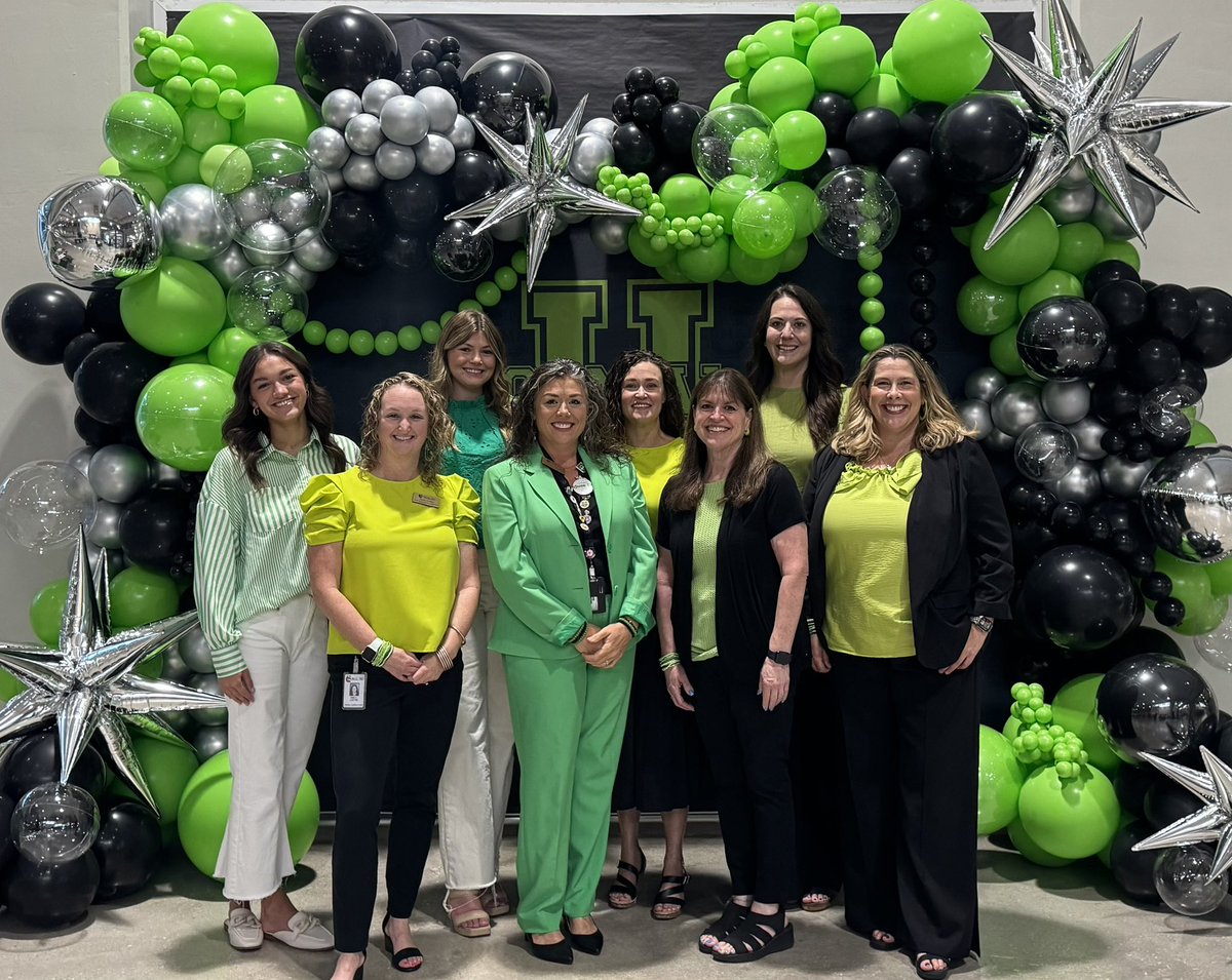 Happy Birthday to our amazing leader, <a href="/hanna_schramm/">Hanna Schramm</a>!!! 🥳🎉