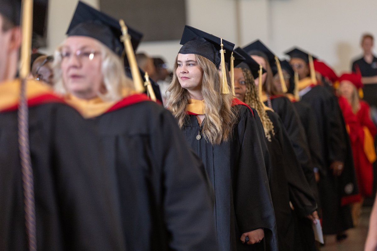UnionUniversity's tweet photo. Whether you earned a bachelor's, master's or doctoral degree, we celebrate your hard work, perseverance and the calling God has placed on your life. Well done, graduates!

#UnionUniversity #weareuu #ChristianUniversity #futuredirected #peoplefocused https://t.co/XFDY5X5dpk