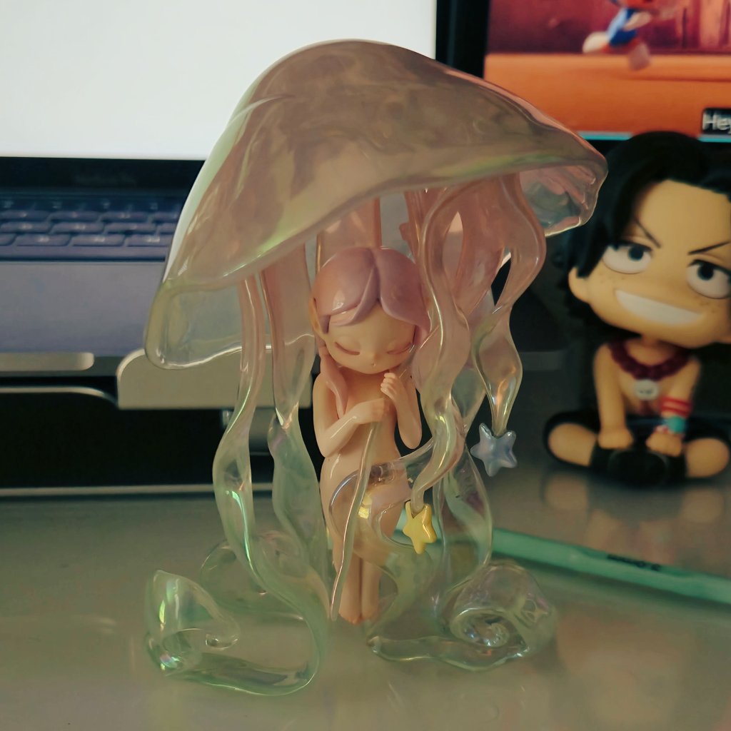 jellinekaiser's tweet image. shes so preeeetttyyy my little jelly babie