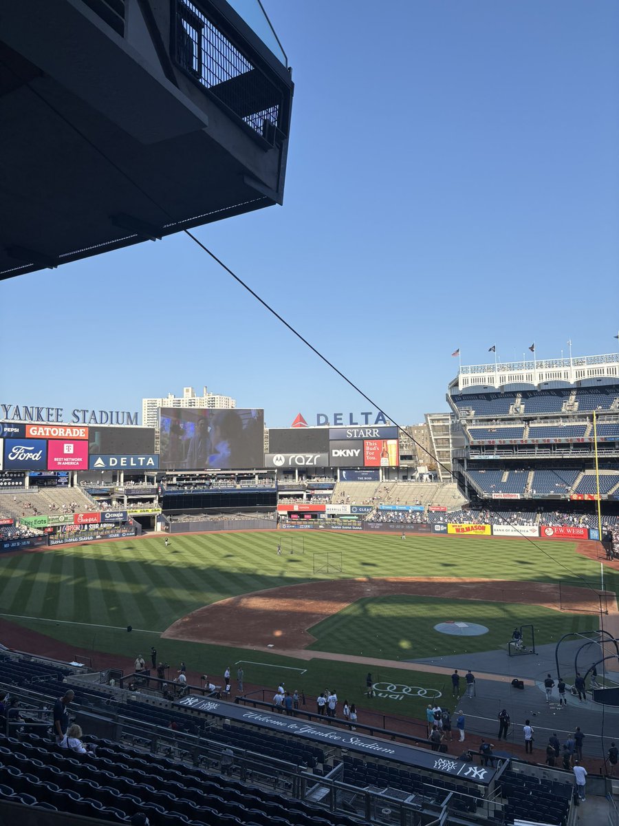 Tucker Austin (@taustin_24) on Twitter photo Tonight, #RepBX opens a 4-game set with their division rival #RaysUp.
The Rays are hungry to shrink the Yanks’ 4.5 game advantage in the standings.
The Bombers will try to keep the ship afloat as they await Aaron Judge’s from the IL.
Updates and a recap on X for <a href="/wfuvsports/">WFUV Sports</a>. Tonight, #RepBX opens a 4-game set with their division rival #RaysUp.
The Rays are hungry to shrink the Yanks’ 4.5 game advantage in the standings.
The Bombers will try to keep the ship afloat as they await Aaron Judge’s from the IL.
Updates and a recap on X for <a href="/wfuvsports/">WFUV Sports</a>.