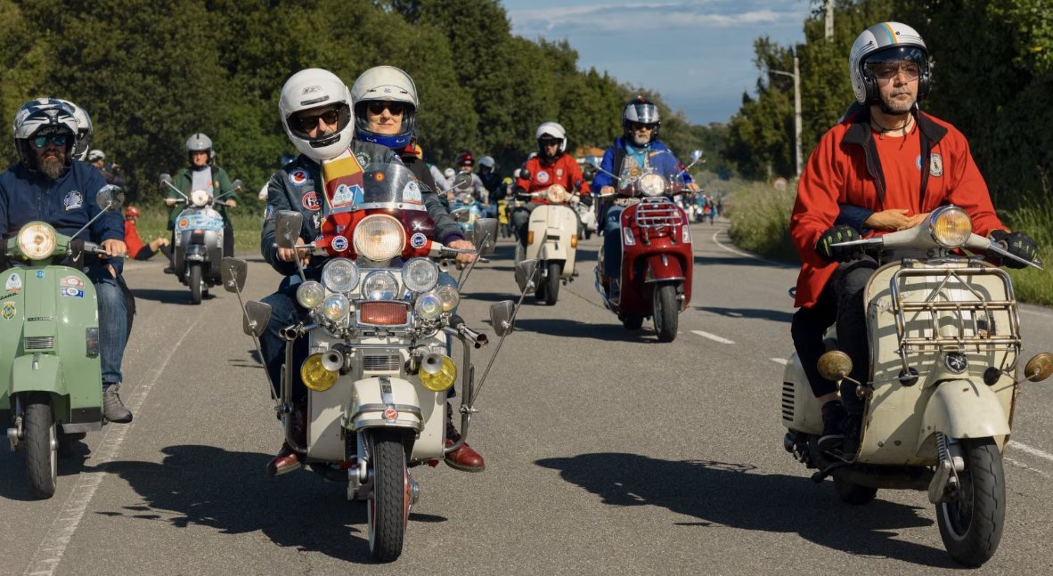 Vespa is promising its biggest celebrations yet as part of its 80-year anniversary in 2026. visordown.com/news/rome-host…