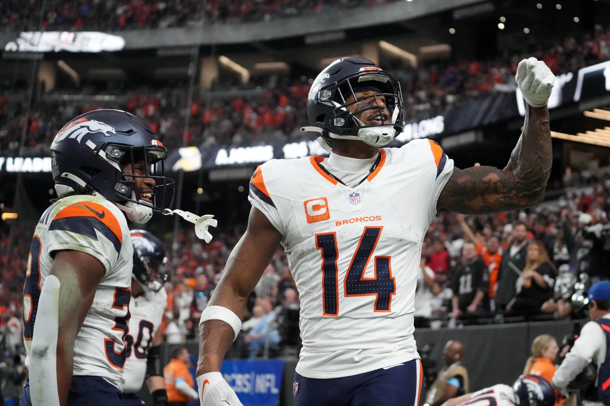 DNVR_Broncos's tweet photo. "I'M HERE TO STAY"

— Courtland Sutton, probably https://t.co/4lQoiZ6Rt2