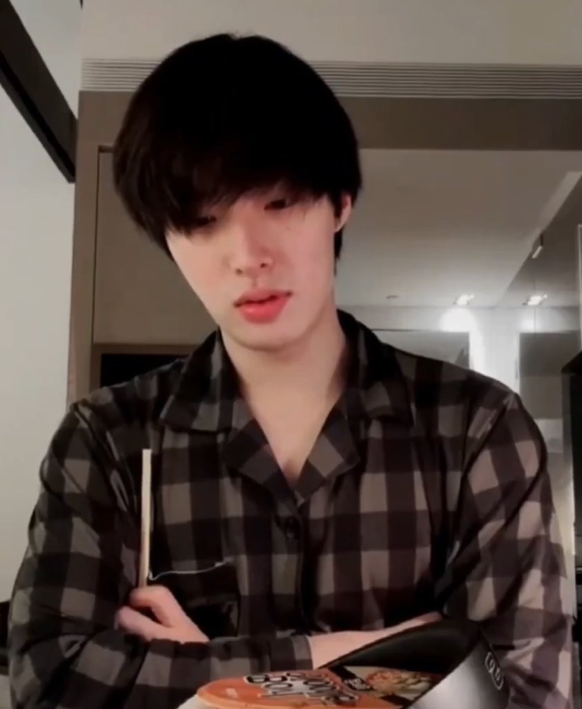 jccngbug's tweet image. I MISS U EMO MINGI
