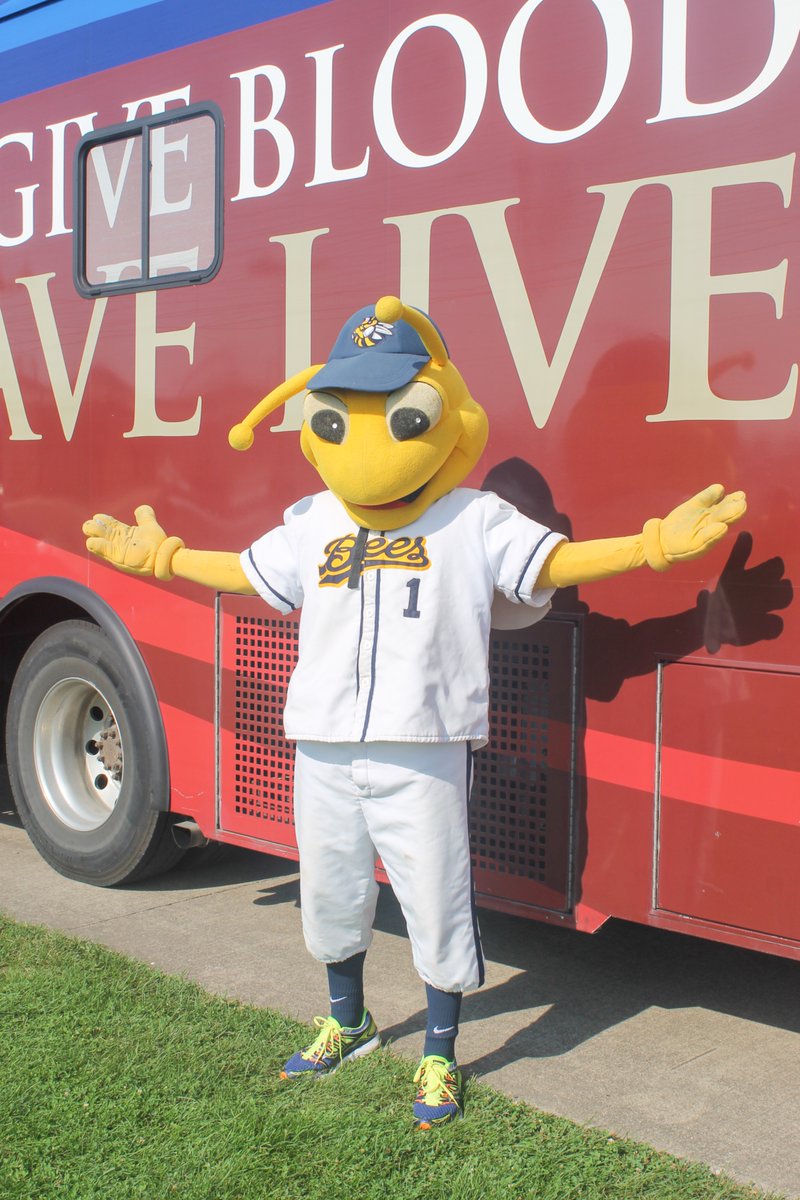 BurlingtonBees's tweet image. Come BEE like Buzz and make a big impact by donating blood today!
If you can’t go today, donate at the ImpactLife Blood Center this week! Make sure to mention Burlington Bees!
