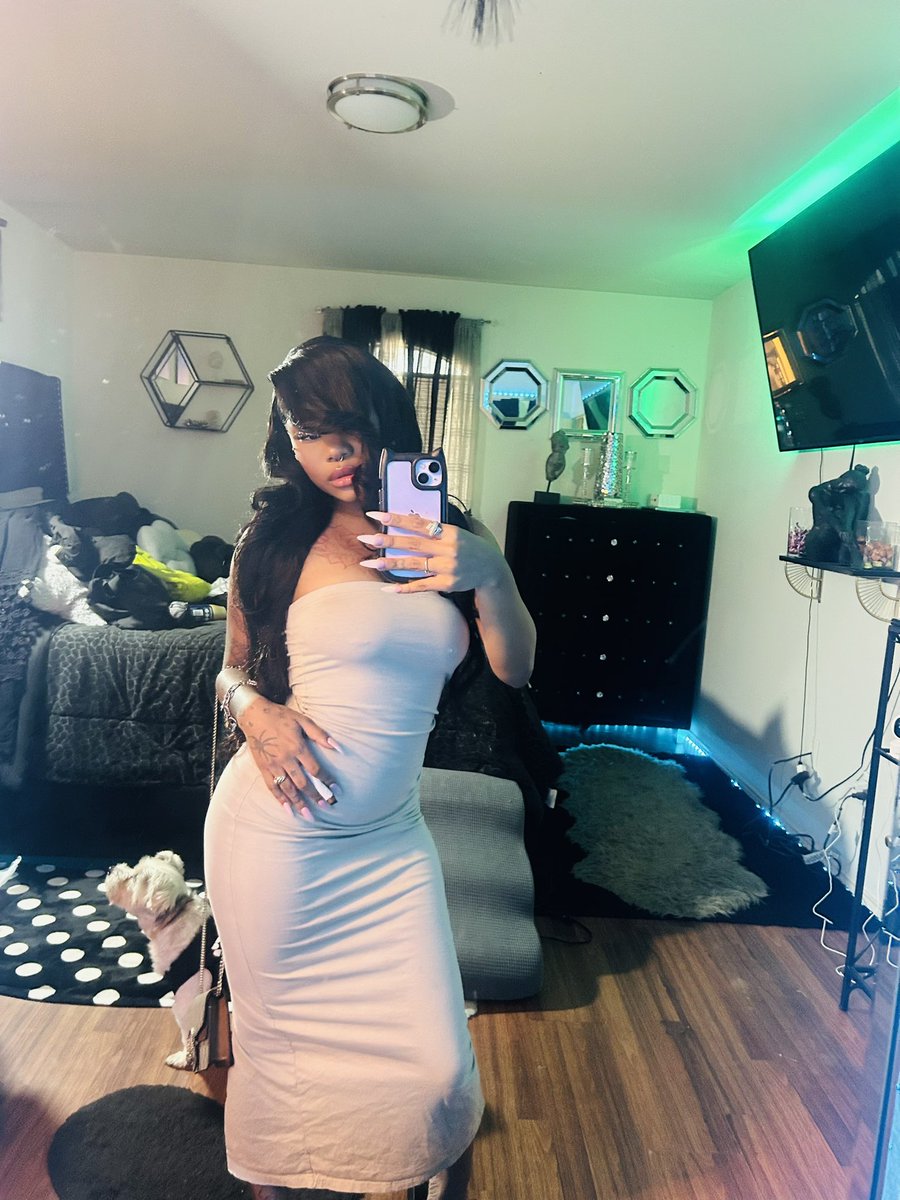 tamorialakaye's tweet photo. Wit ya sexy ass https://t.co/PsBXasPhWU