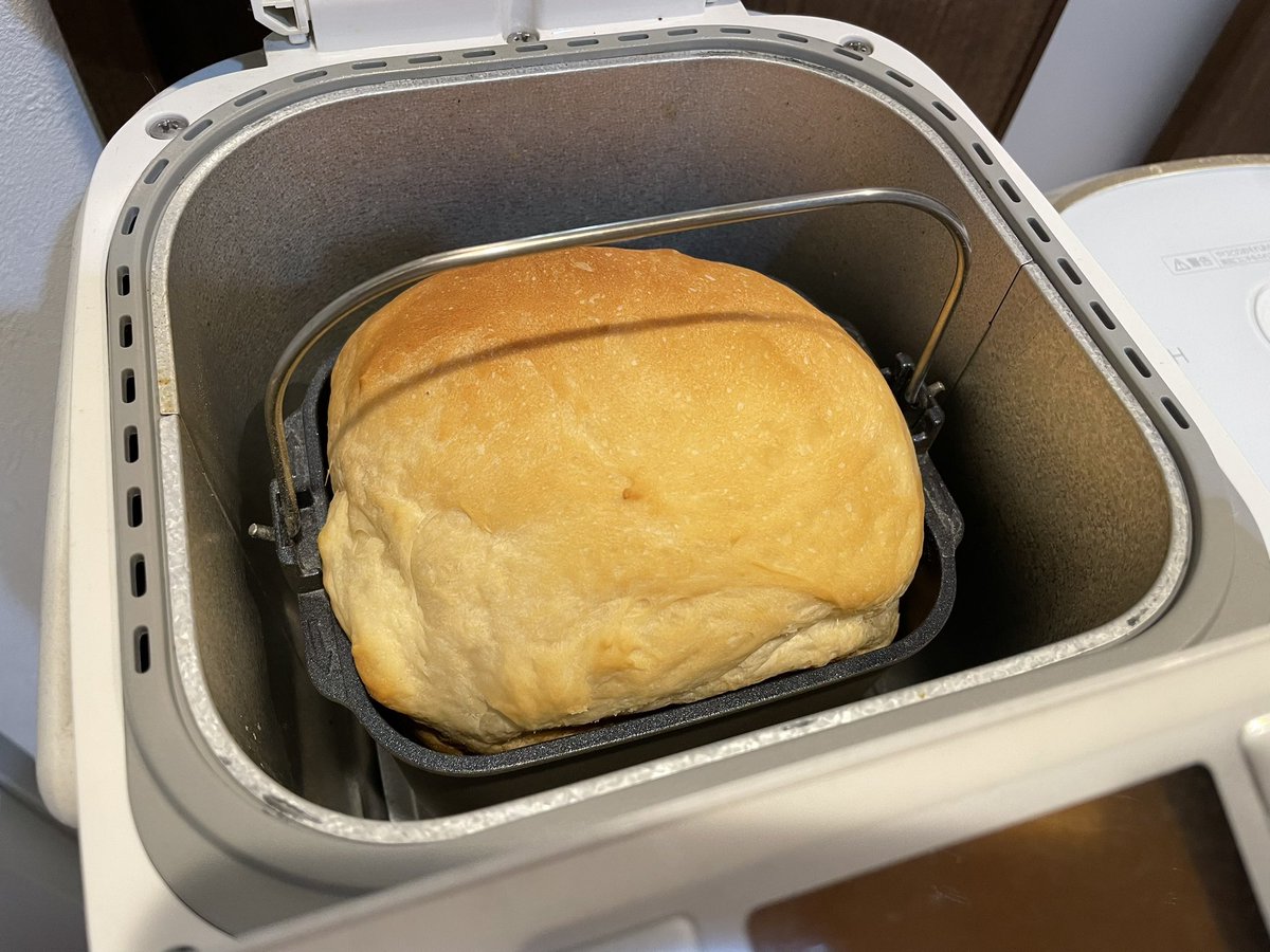 hanimage58's tweet image. 今朝は焼きたて食パンをいただきます。🍞
今日も一日元気に頑張ります。✨
#焼きたて食パン