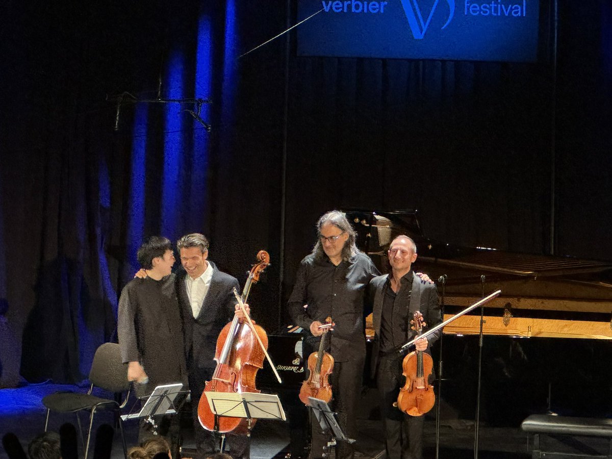 レオニダス・カヴァコス
アントワン・タメスティ
ゴーティエ・カピュソン
藤田 真央
ブラームス: ピアノ四重奏曲第2番 イ長調 Op. 26 

メンバーを見てお察しのとおり、もの凄い音楽を聴いてしまった

#ヴェルビエ音楽祭
#藤田真央
#ShigeruKawai
#シゲルカワイ