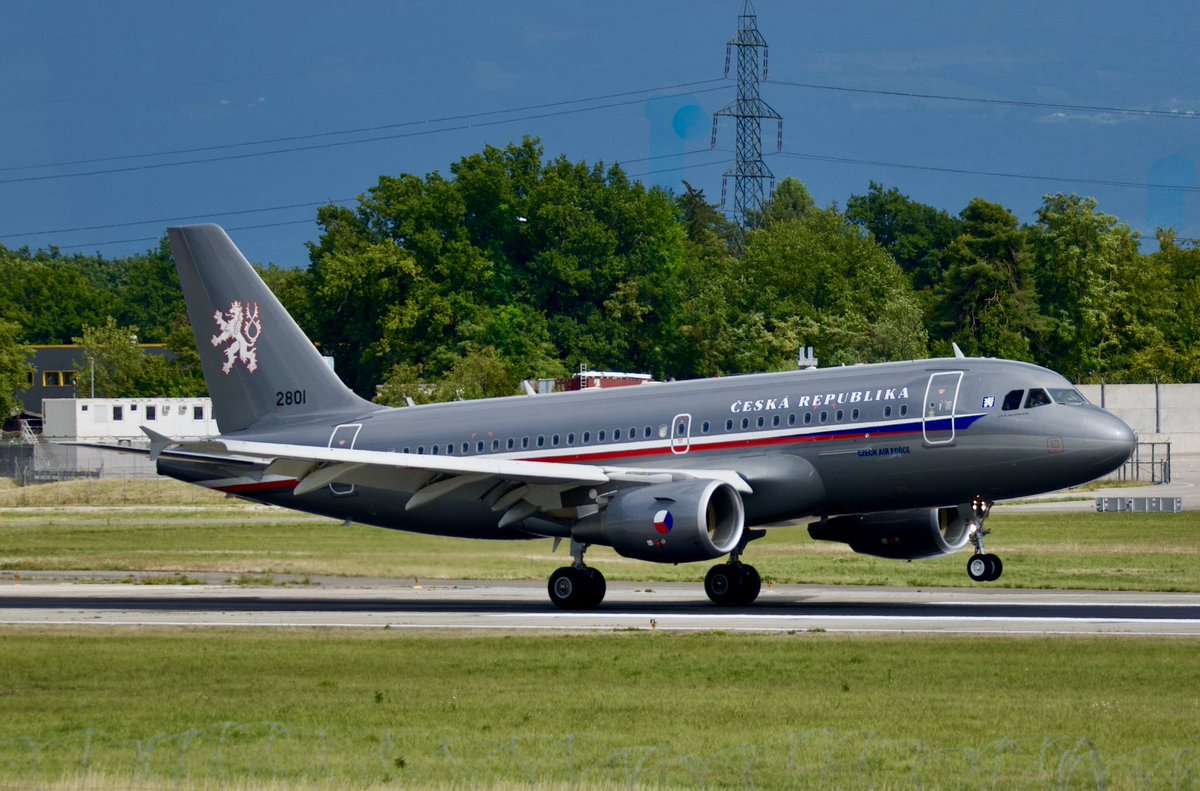 vince_dago's tweet image. A319-115X(ACJ) | 2801 | Czech Air Force
GVA/LSGG🇨🇭27.07.2025
