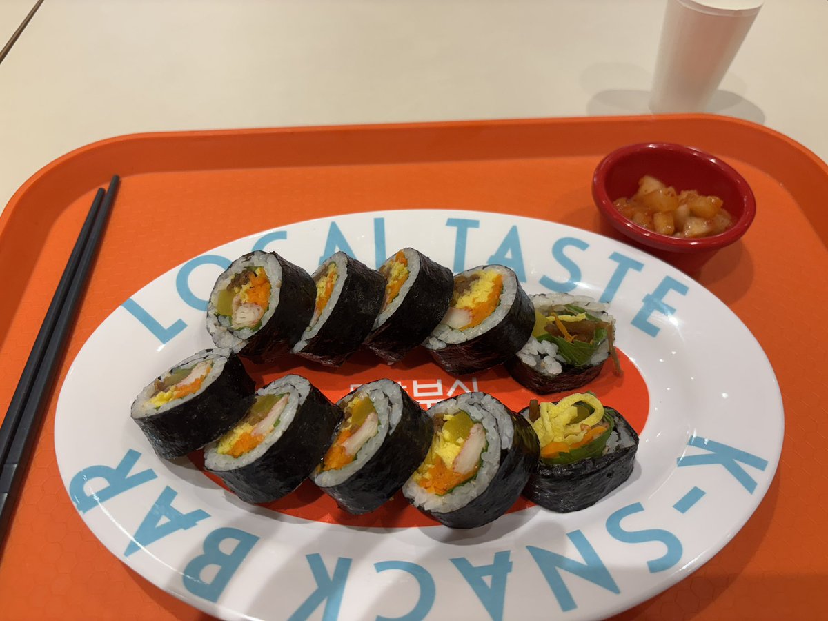 kawanegi's tweet image. 出国前に仁川国際空港1タミ駅のフードコートでキンパッなどを😋
