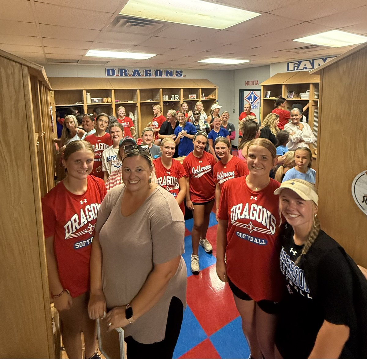 Coach Bailey (@coachbaileyjhs) on Twitter photo Officially kicked off our <a href="/JTOWNdragonsSB/">Jefferson Softball</a> season with our annual MOM & ME locker room decorating party after practice! It is such a great group and itโs going to be a great year!
#FAMILY
#ForTheJ Officially kicked off our <a href="/JTOWNdragonsSB/">Jefferson Softball</a> season with our annual MOM & ME locker room decorating party after practice! It is such a great group and itโs going to be a great year!
#FAMILY
#ForTheJ