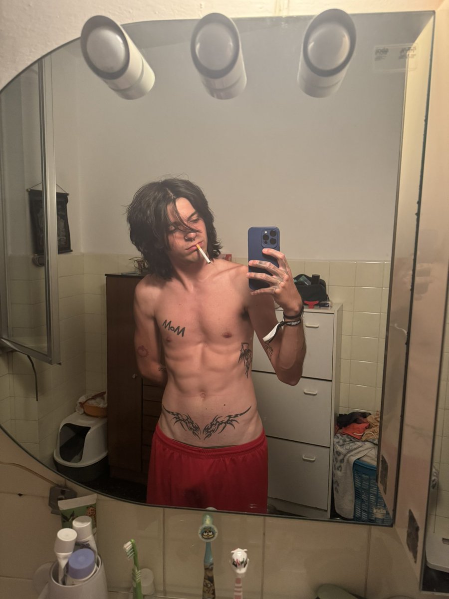 m a r c x z tweet media
