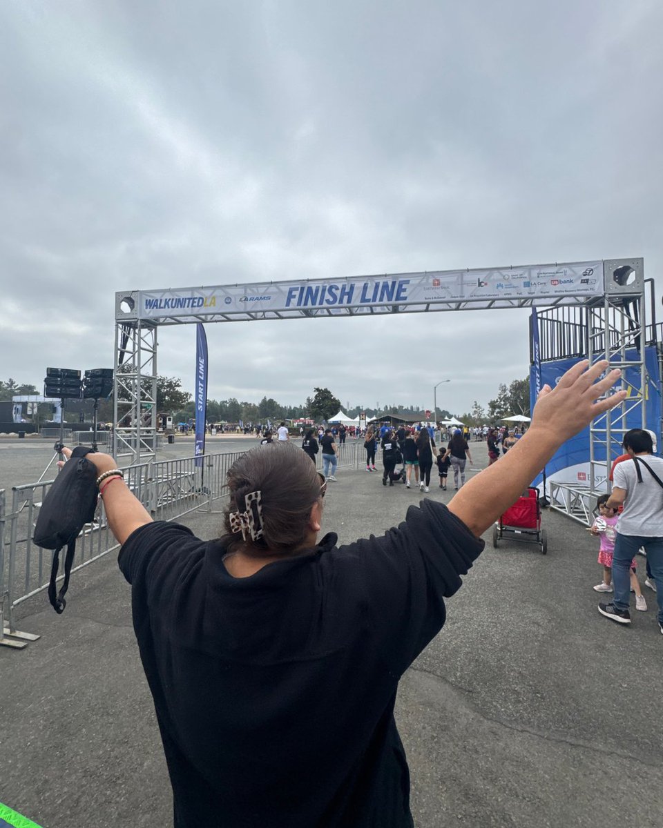 Building_Skills's tweet image. Thank you to everyone who supported our BSP team for the @LAUnitedWay WalkUnitedLA 5K. Together, we raised $340 and surpassed our fundraising goal. Your generosity helps power recovery, opportunity, and equity for families across Los Angeles. We are proud to walk and give back…